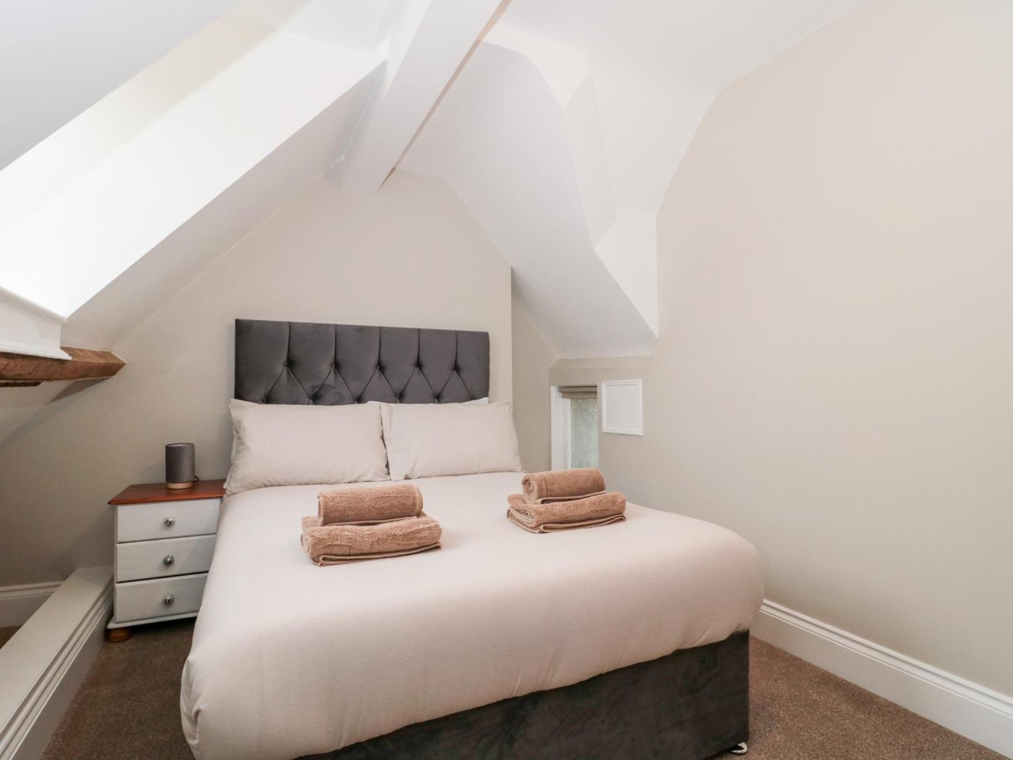 Purbeck Hotel Apartments - Flat 6 Swanage Bagian luar foto