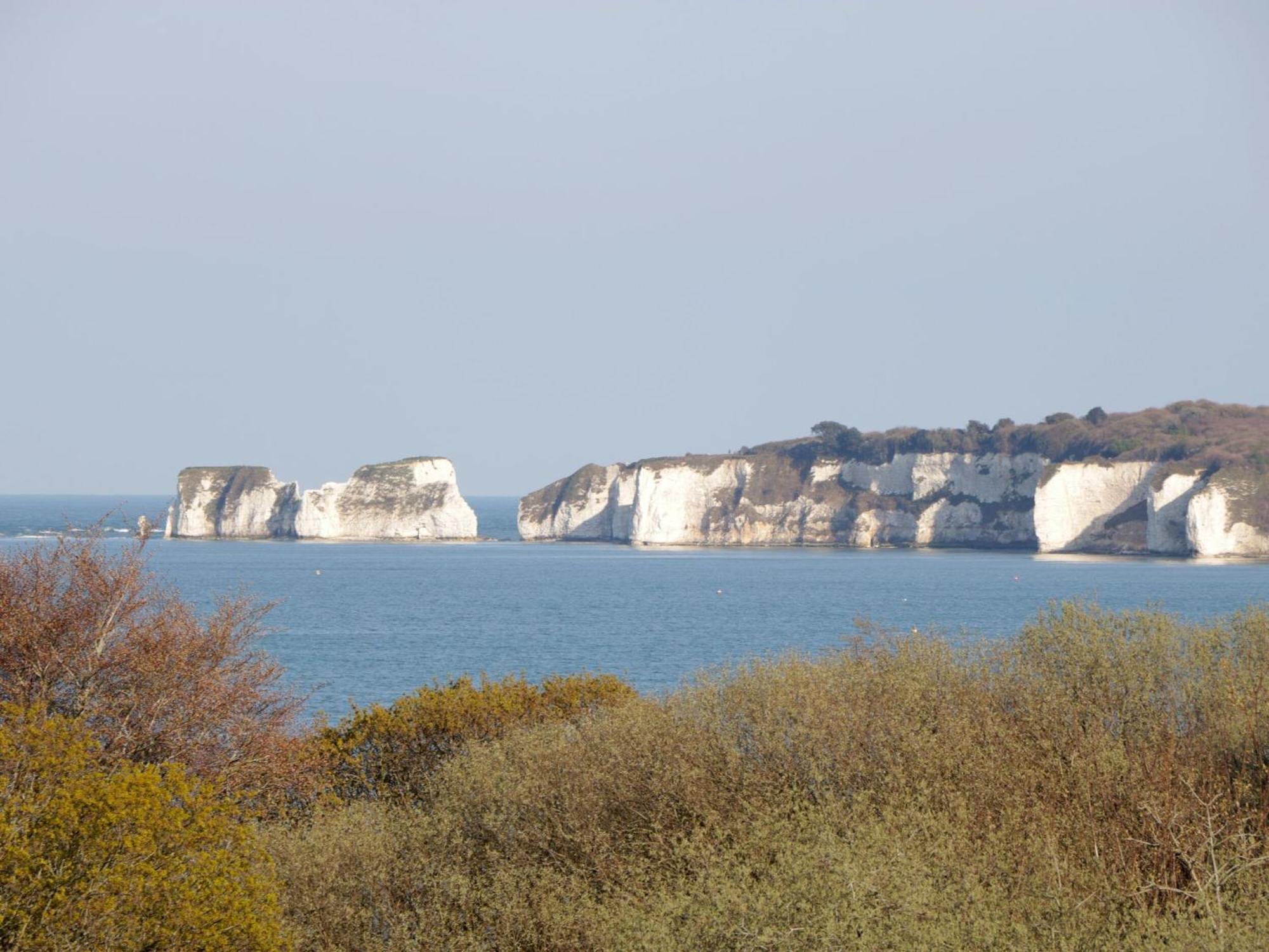 Purbeck Hotel Apartments - Flat 6 Swanage Bagian luar foto